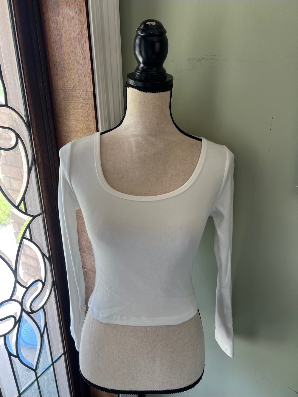 Ambiance White Long-Sleeve Scoop Neck Top